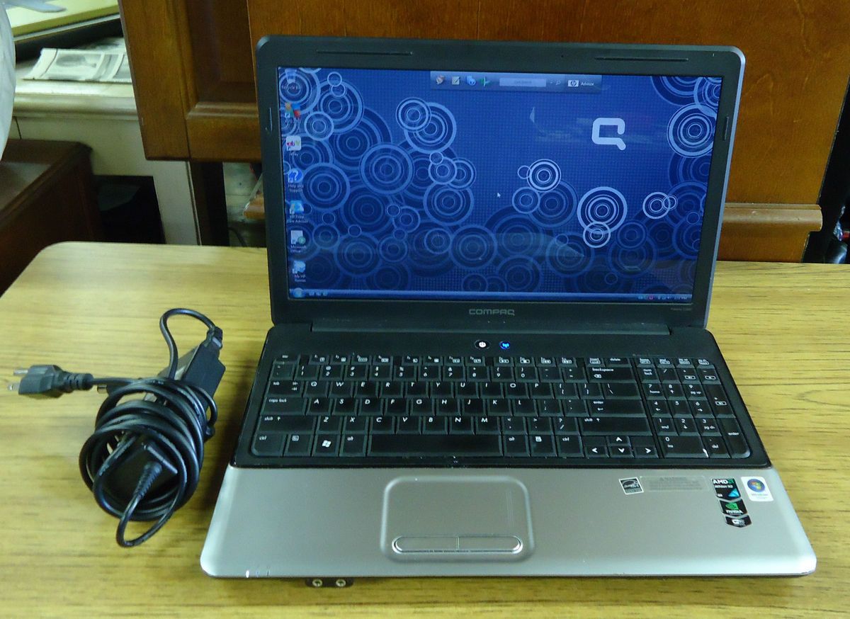   Presario CQ60 215DX 15 6 250 GB AMD Athlon X2 2 GHz 2GB Laptop