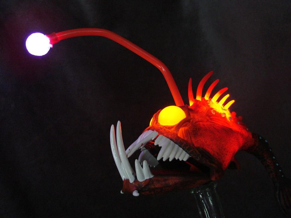 Lady GA GA Concert Party Prop Anglerfish Paparazzi Fiber Optics Strobe 