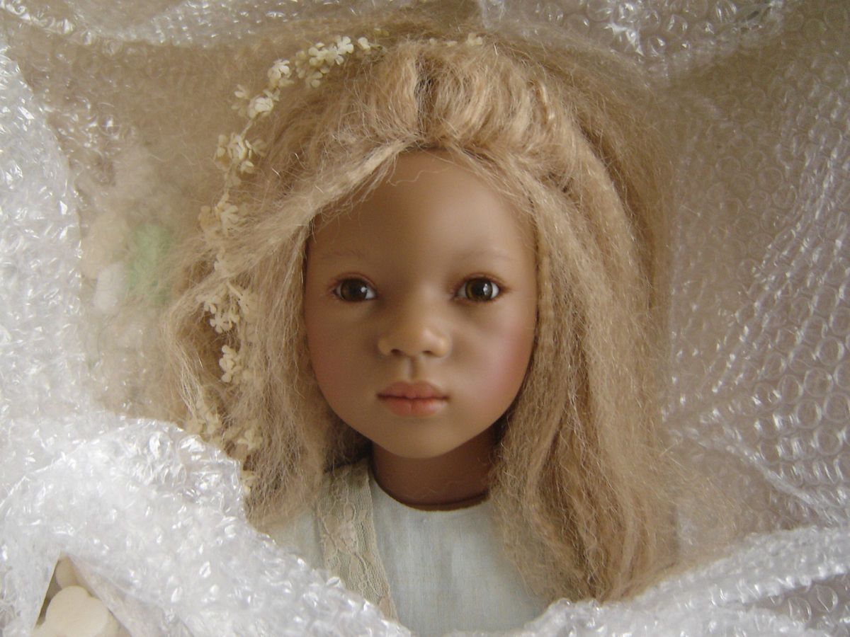 Annette Himstedt Very RARE 2002 Midori Near New