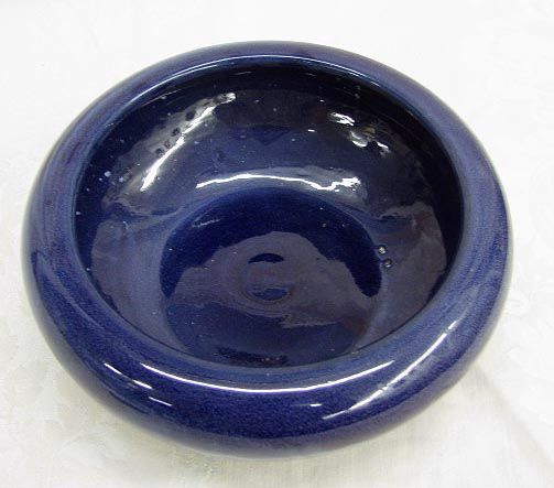 Old Weller Art Pottery Underglaze Cobalt Blue Frog Bowl