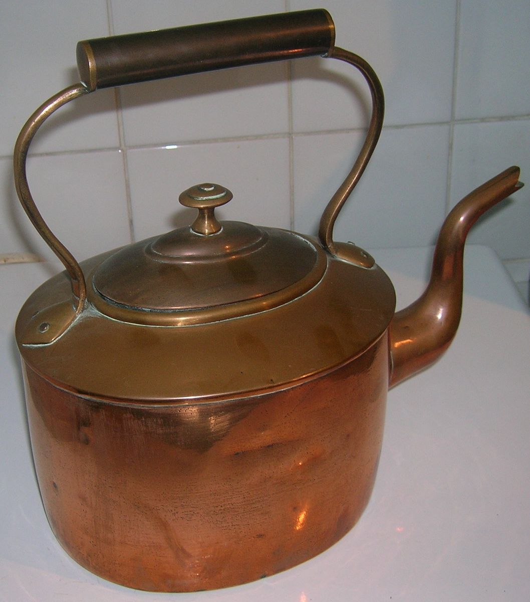 Large Antique Georgian Seamed Copper Kettle C1800