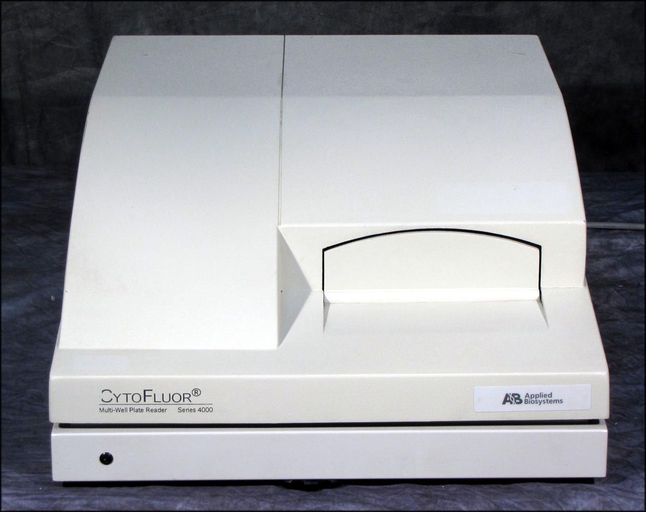 Applied Biosystems Cytofluor Series 4000 Fluorescence Multi Well Plate 