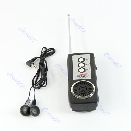 Portable Belt Clip Auto Scan FM Radio Receiver with Flashlight 