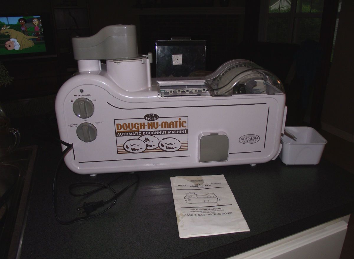 Nastaligia Dough Nu Matic Automatic Doughnut Maker Nice