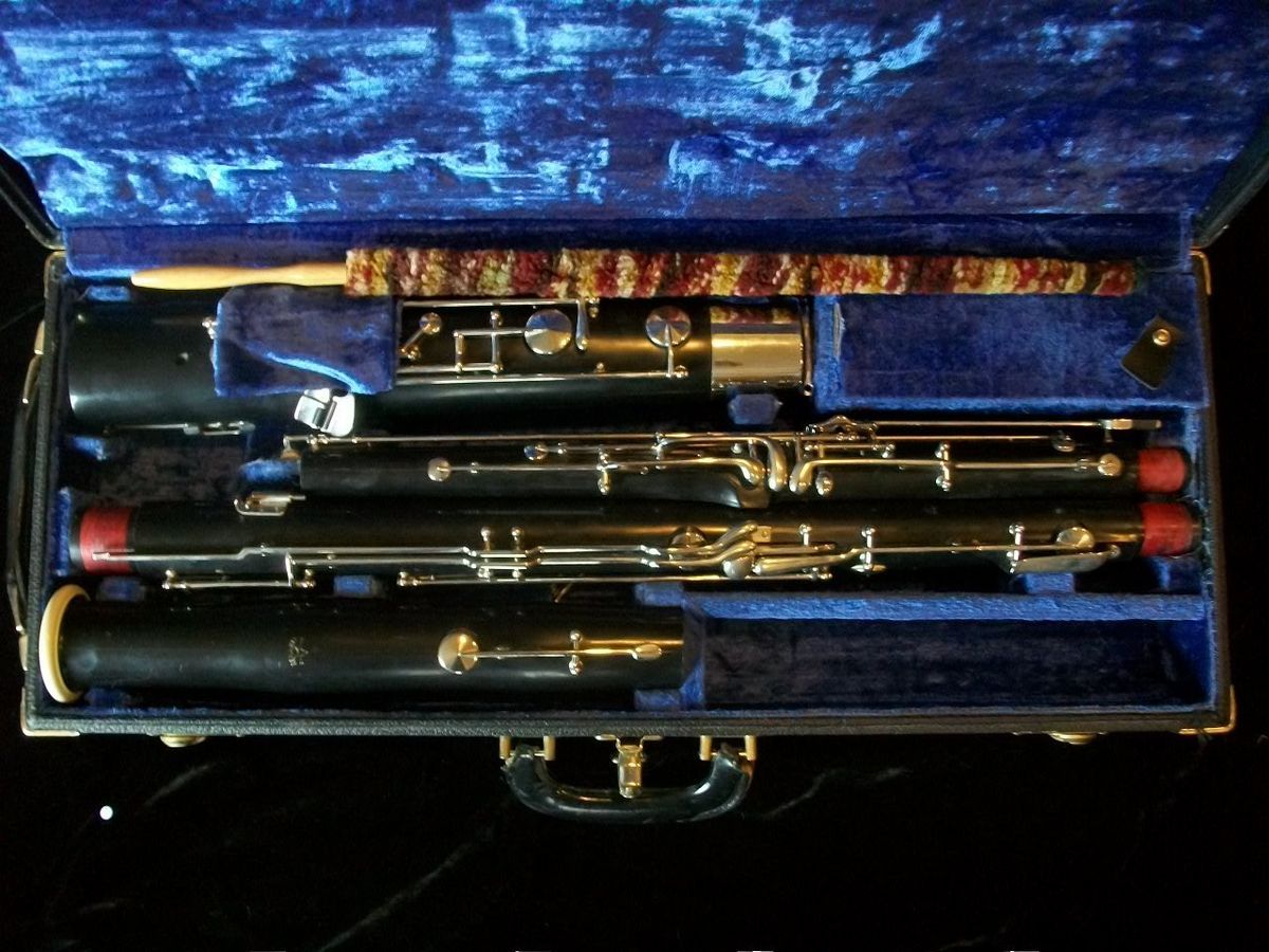 Student Model Fox Renard Bassoon with Two Bocals