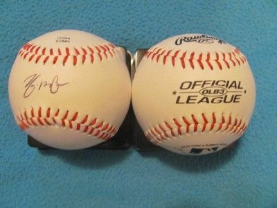 Yadier Molina ST LOUIS CARDINALS Signed Rawlings Baseball w/ COA