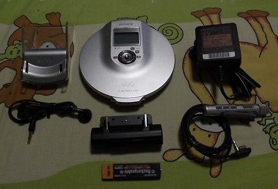 SONY WALKMAN CD PORTABLE PLAYER **SONY D NE900 ATRAC3PLUS  CD R CD 