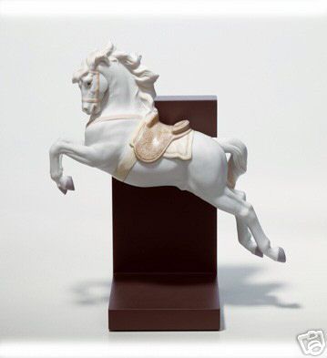 marvellous lladro horse on pirouette new in box 18253 from