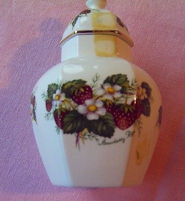 Bone China STRAWBERRY RIPE HAMMERSLEY GINGER JAR   Made in England