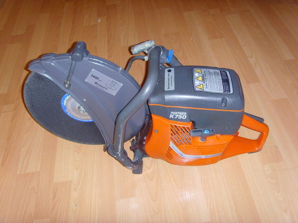 PARTNER/HUSQVA​RNA K750 14 CONCRETE CUT OFF SAW GREAT UNIT