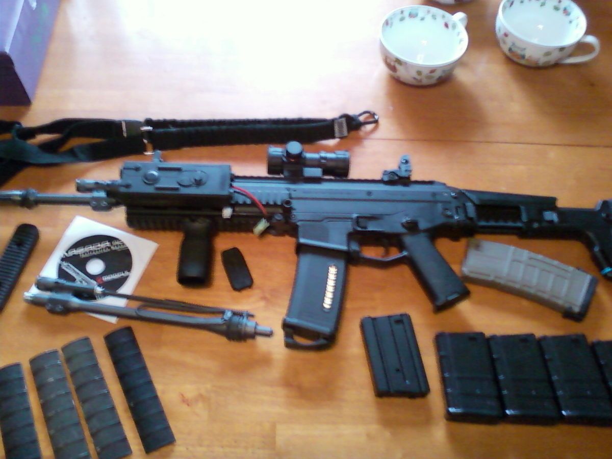 Magpul ACR Masada Airsoft Gun with Parts