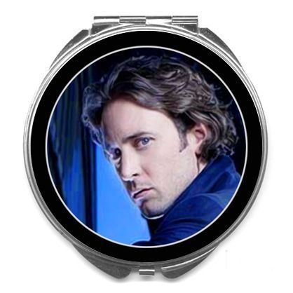 alex o loughlin moonlight compact mirror 3290