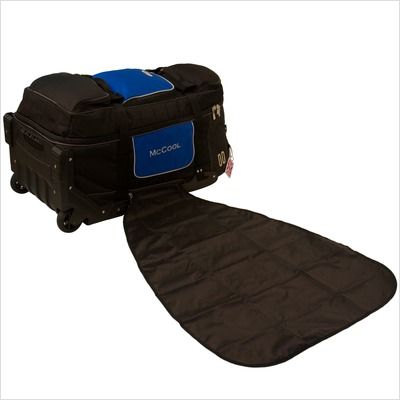 Alistair McCool E2 Buckingham Wheeled Duffel 700 36 Bblu