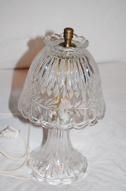    Vintage Princess House Crystal Lamp w Floral Pattern 24 Lead Crystal
