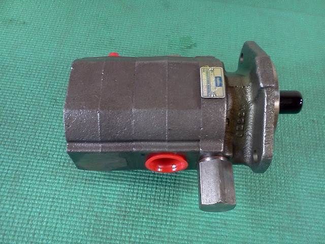 Haldex Barnes 1080086 Two Stage Hydraulic Gear Pump 3600 RPM