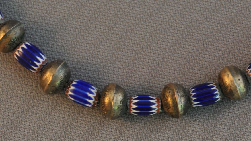 RARE Pueblo Indian Necklace 32 Chevron 33 Silver Beads