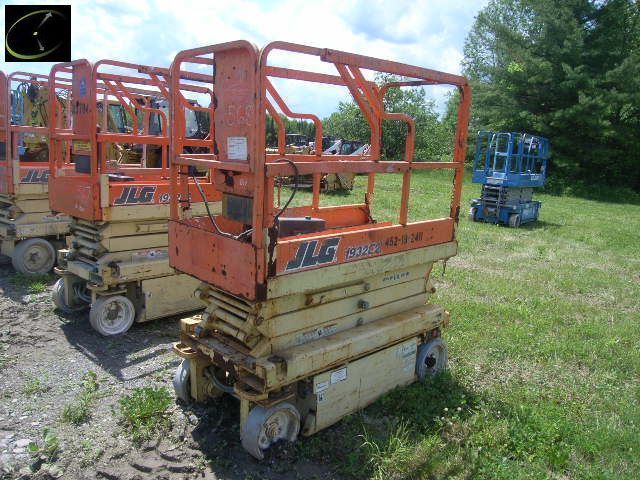   1932E2 BATTERY POWERED SCISSOR LIFT BOOM TELESCOPIC LIFT SCIZZOR LIFT