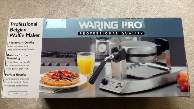 NEW PROFESSIONAL WARING WMK300 BELGIAN WAFFLE MAKER IRON