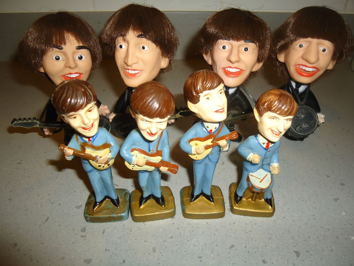 vintage The BEATLES COMPLETE SET 1964 NEMS DOLLS BOBBLEHEADS remco toy 