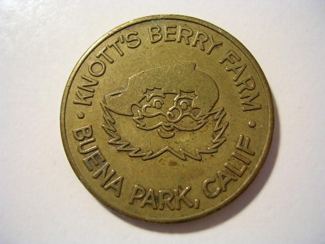 VINTAGE KNOTTS BERRY FARM BUENA PARK, CALIFORNIA SOUVENIR GOOD LUCK 