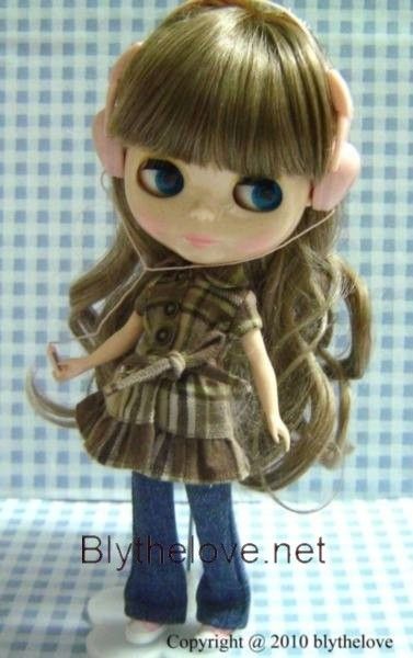 HandmadeBlythe clothes    coffee plaid dress for Blythe doll