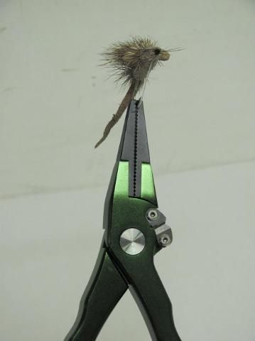 Blackfoot Traders Aluminum Fishing Pliers Dark Green