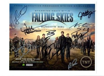   Cast Signed Promo Noah Wyle Moon Bloodgood 7 SDCC Comic Con TNT