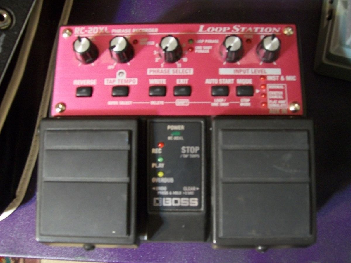 Boss RC 20XL Loop Station Sampler Looper Effects Pedal RC20