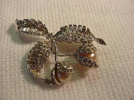 Fabulous Vintage Boucher Floral Brooch