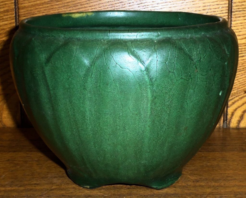 Weller Bedford Green Glaze Small Jardiniere w/ Crackled Leaf Design