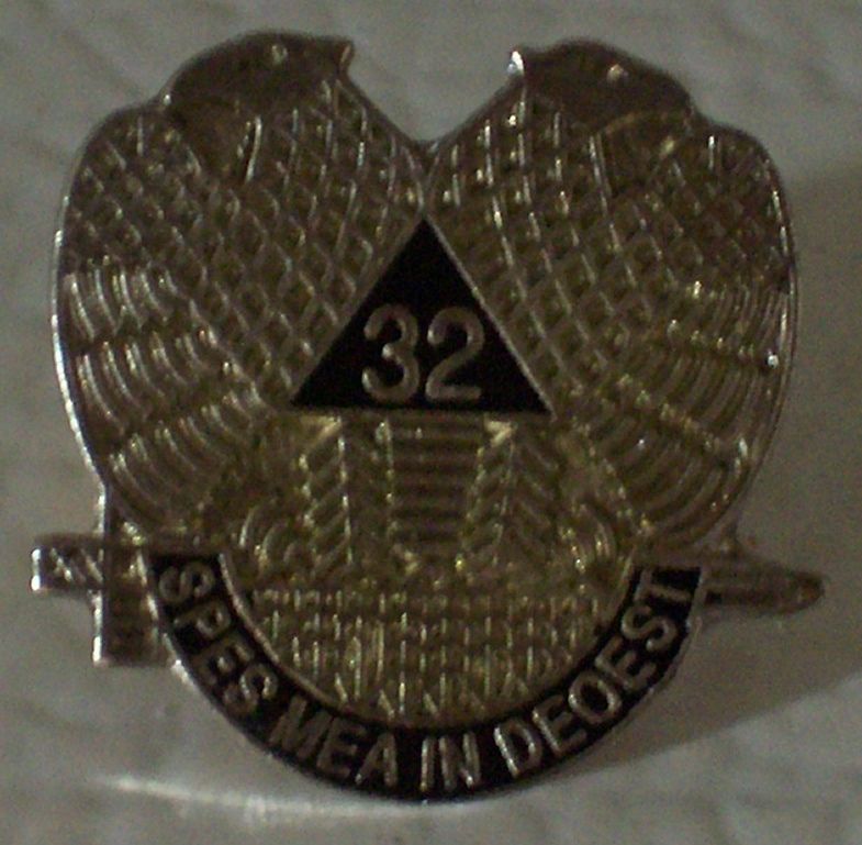 32 degree masonic hatpin mason new  2