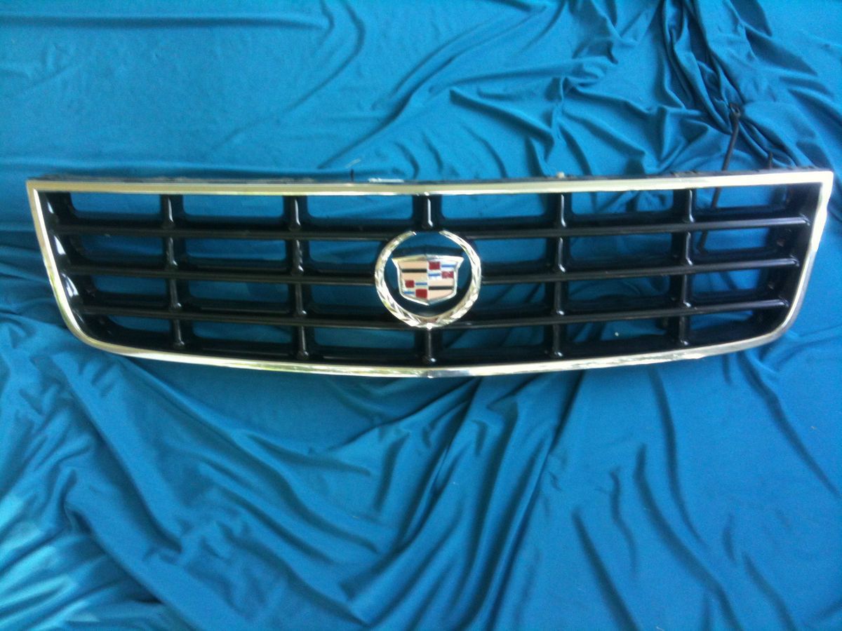 1998 2004 Cadillac Seville STS SLS Grill Black Very Nice Modern