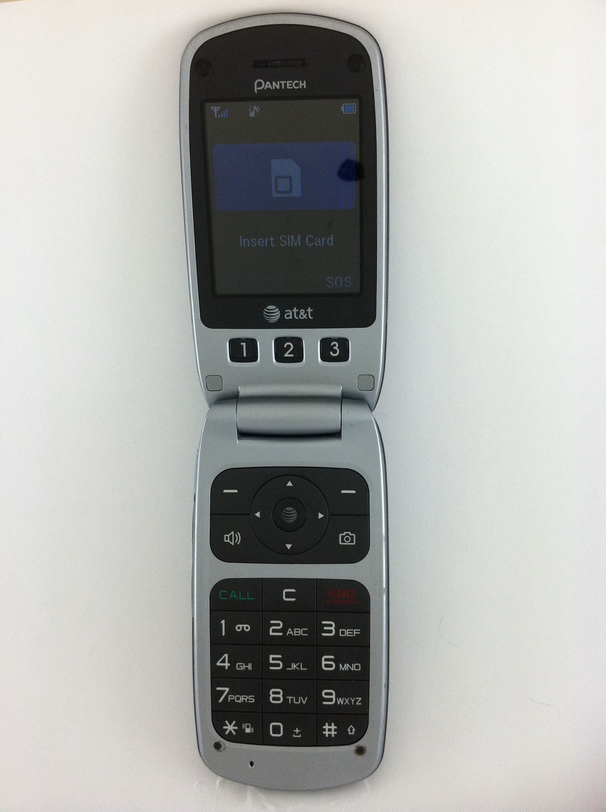 Pantech Breeze C520 (AT&T) Large Keypad & Screen w/Camera & Bluetooth