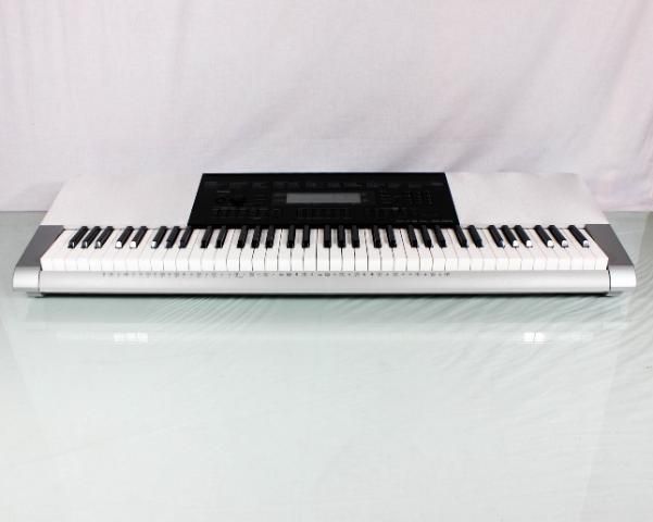 Casio WK 200 76 Key Personal Keyboard Package with Stand
