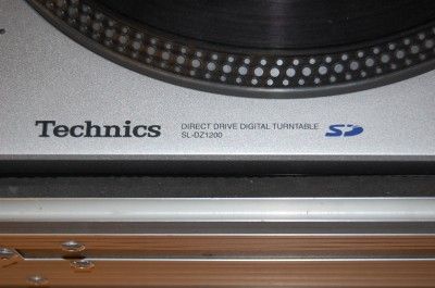 Technics SL DZ1200 CD Turntables Pioneer DJM 400 Odyssey Coffin 