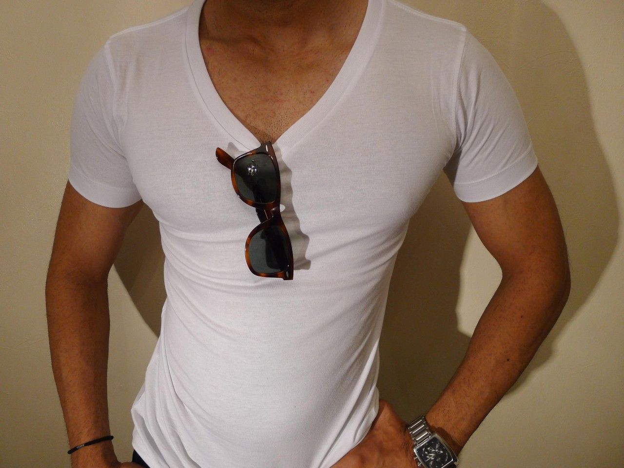 Cecil Peck Mens Deep V Neck Muscle Fit T Shirt White