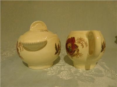 Clarice Cliff Georgian Spray Sugar Bowl and Creamer Newport Pottery