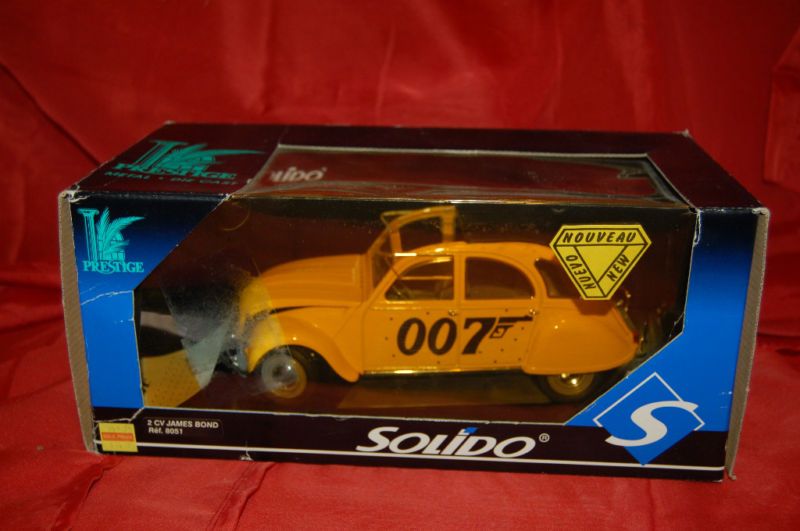 Solido Citroen 2CV 007 James Bond for Your Eyes Only LNIB