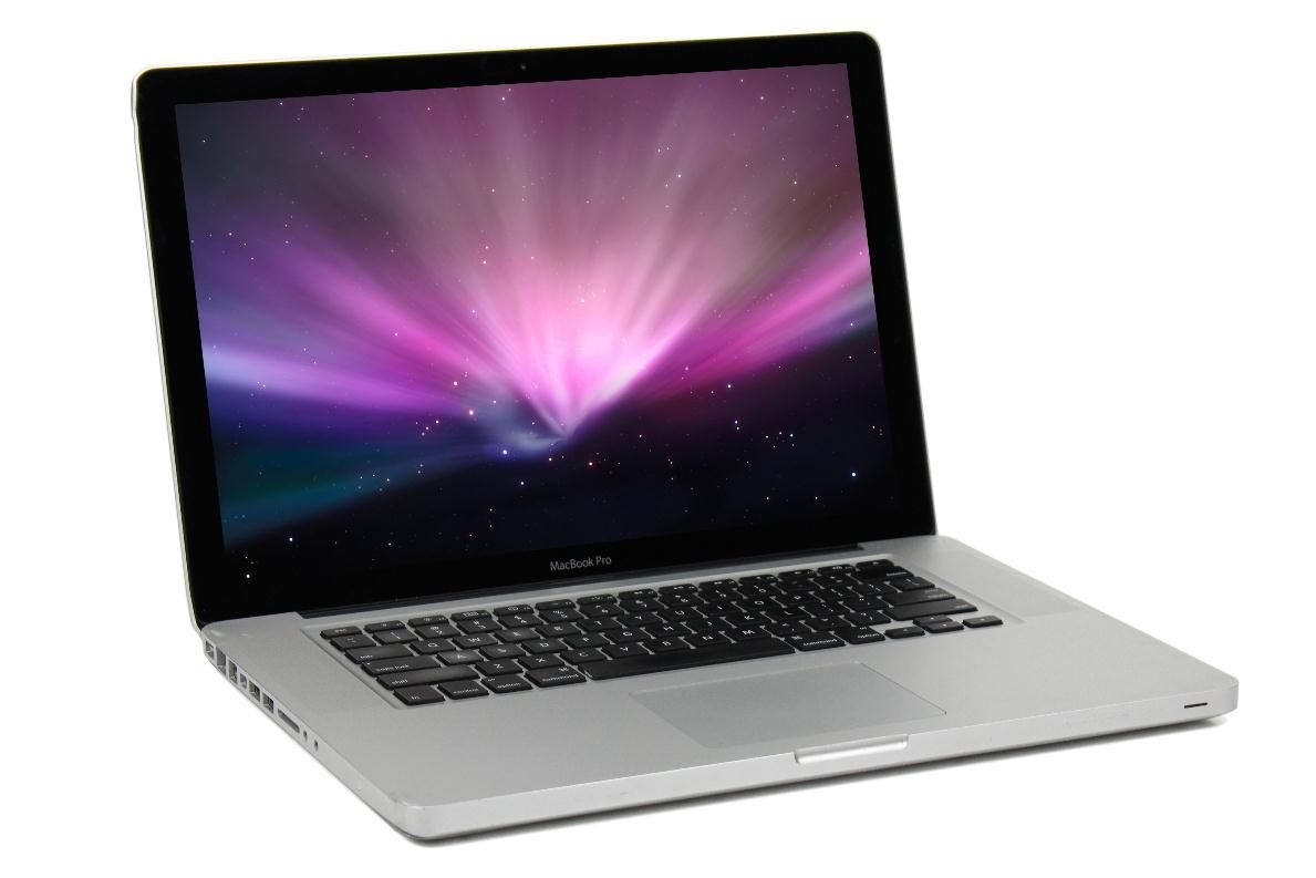  MacBook Pro 15 4 Laptop Core i7 2 66GHz GT 330M 4GB 500GB