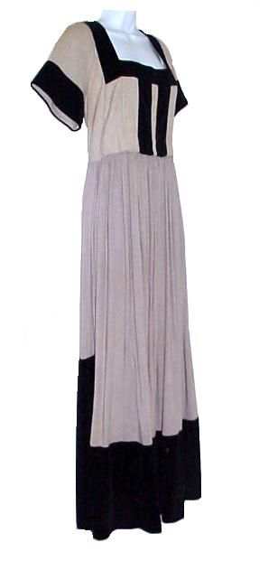 Crusades Medieval Renaissance Commoner Gown Large Size