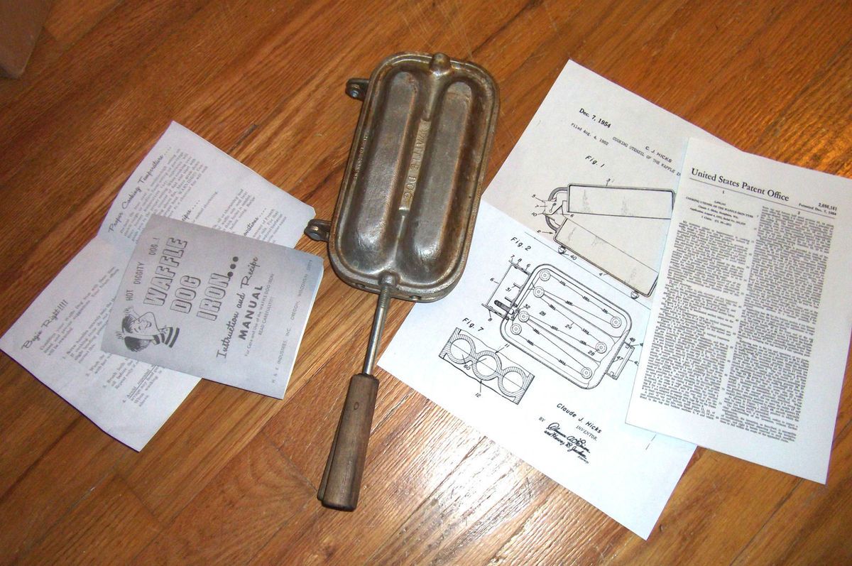  Diggity 1950s WAFFLE DOG IRON corndog maker stovetop corn dog waffler