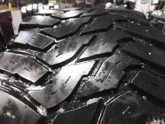 One Cooper 35 12 5 18 Tire Discoverer STT LT35 12 5 R18 118Q 7 32