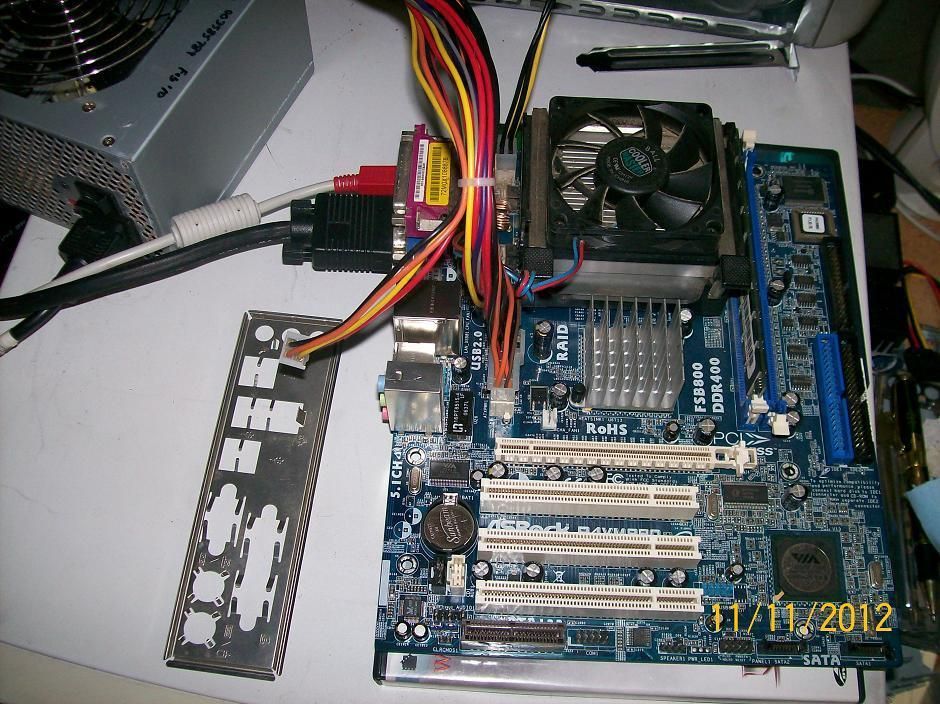   P4VM890 computer motherboard Intel Pentium 4 P4 2 4GHz CPU 512MB RAM