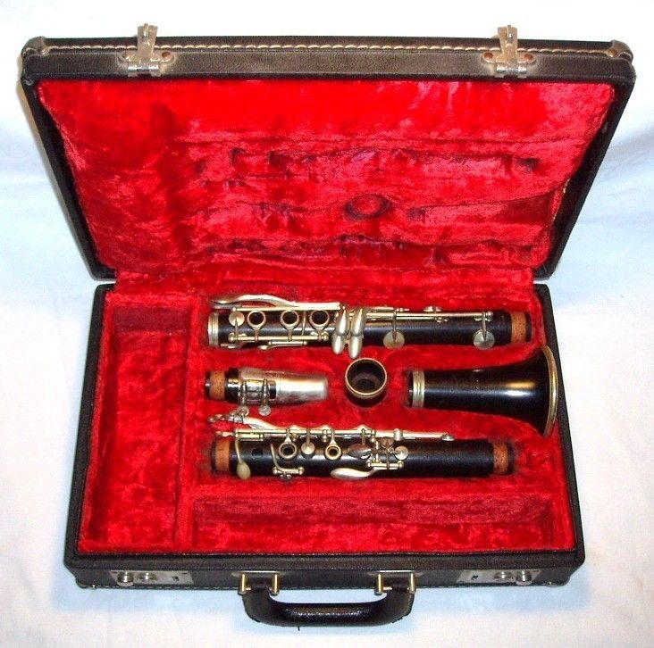  Buffet Crampon (Paris) Model R113 Academy Model Wood Bb Clarinet