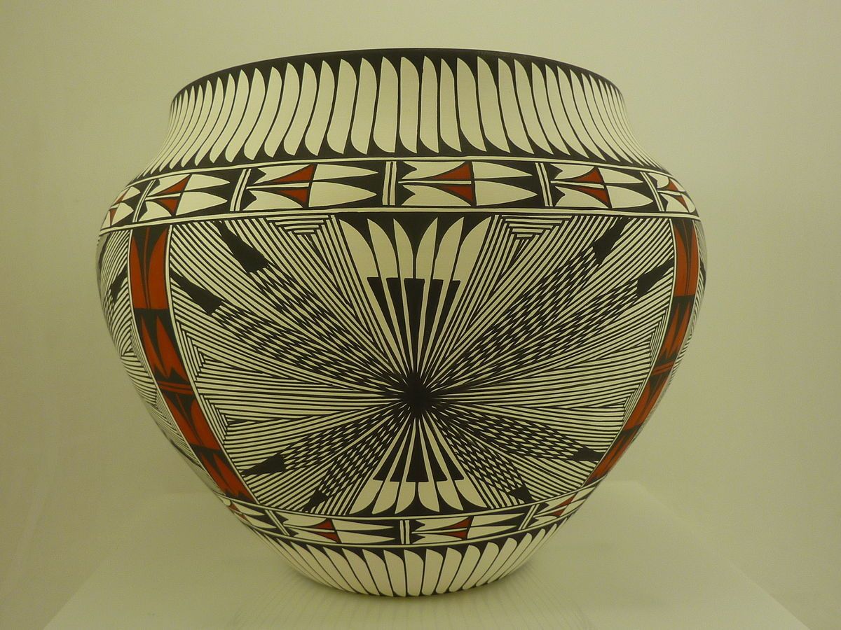 Native American Pottery Acoma Pueblo Corrine Chino