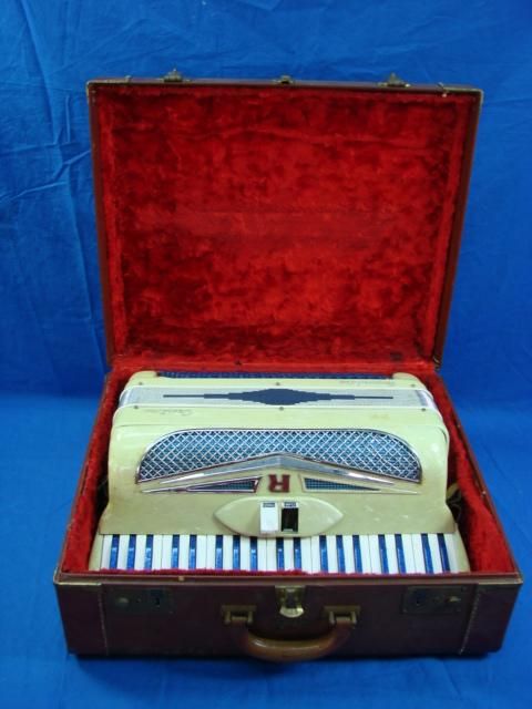 Vintage Crestone Regendoro Accordion with Case Needs Work