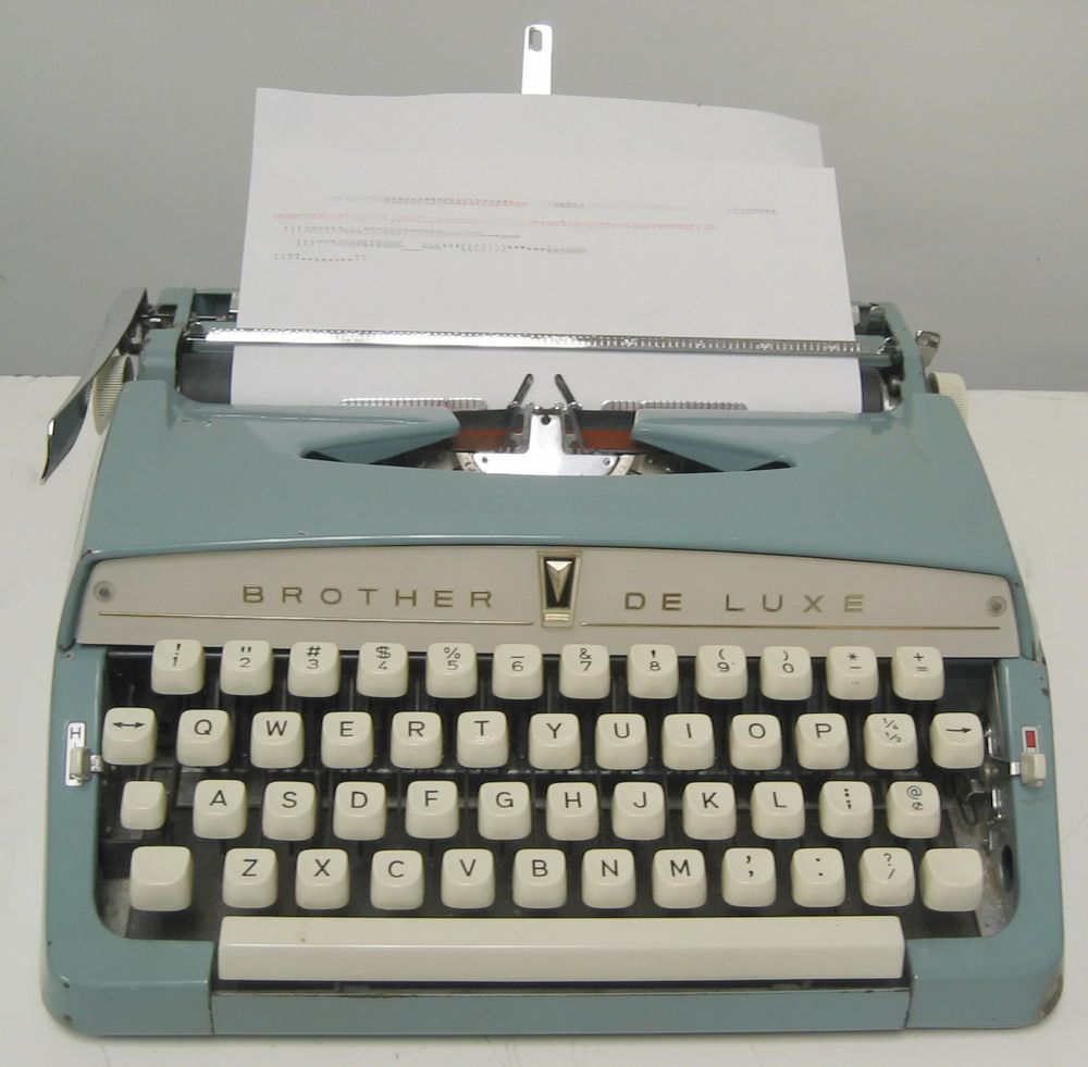 nostalgia brother typewirter de luxe sold in 1966 works