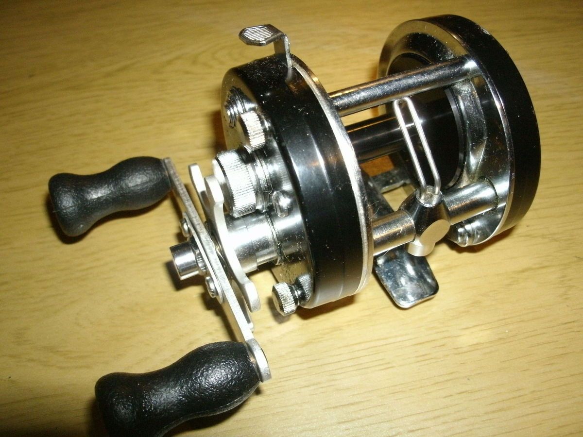 Dam Quick 700 Fishing Reel