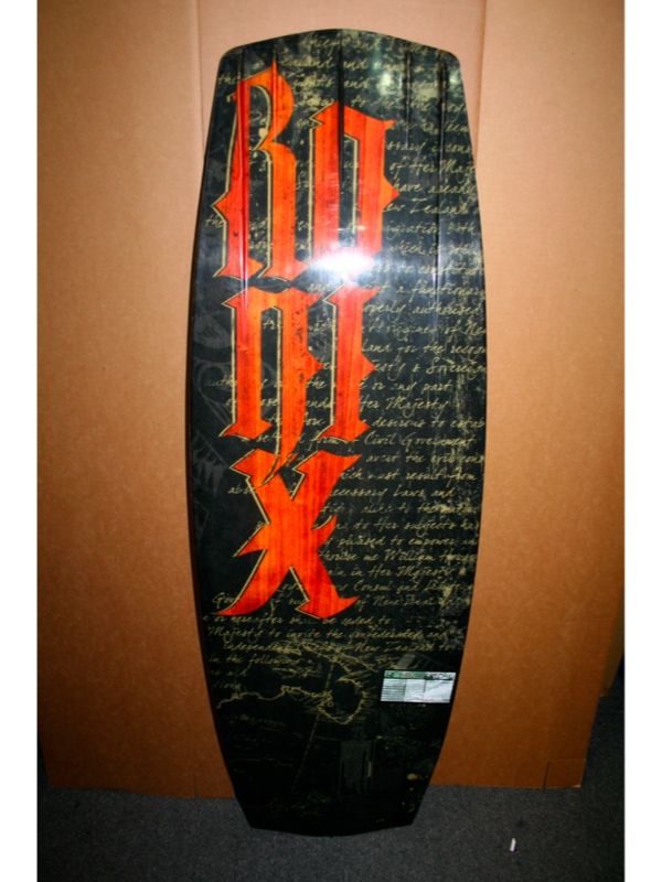 ronix mana wakeboard size 139 dean smith pro model