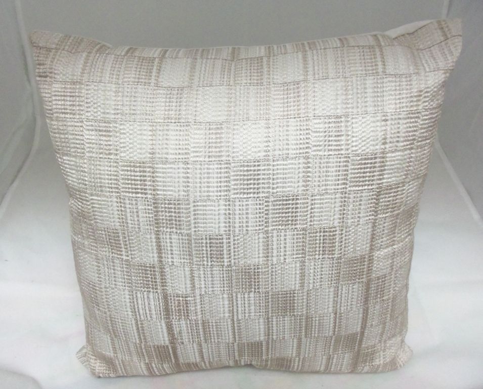  Collection Ombre Mosaic Pearl 16 Square Decorative Pillow New